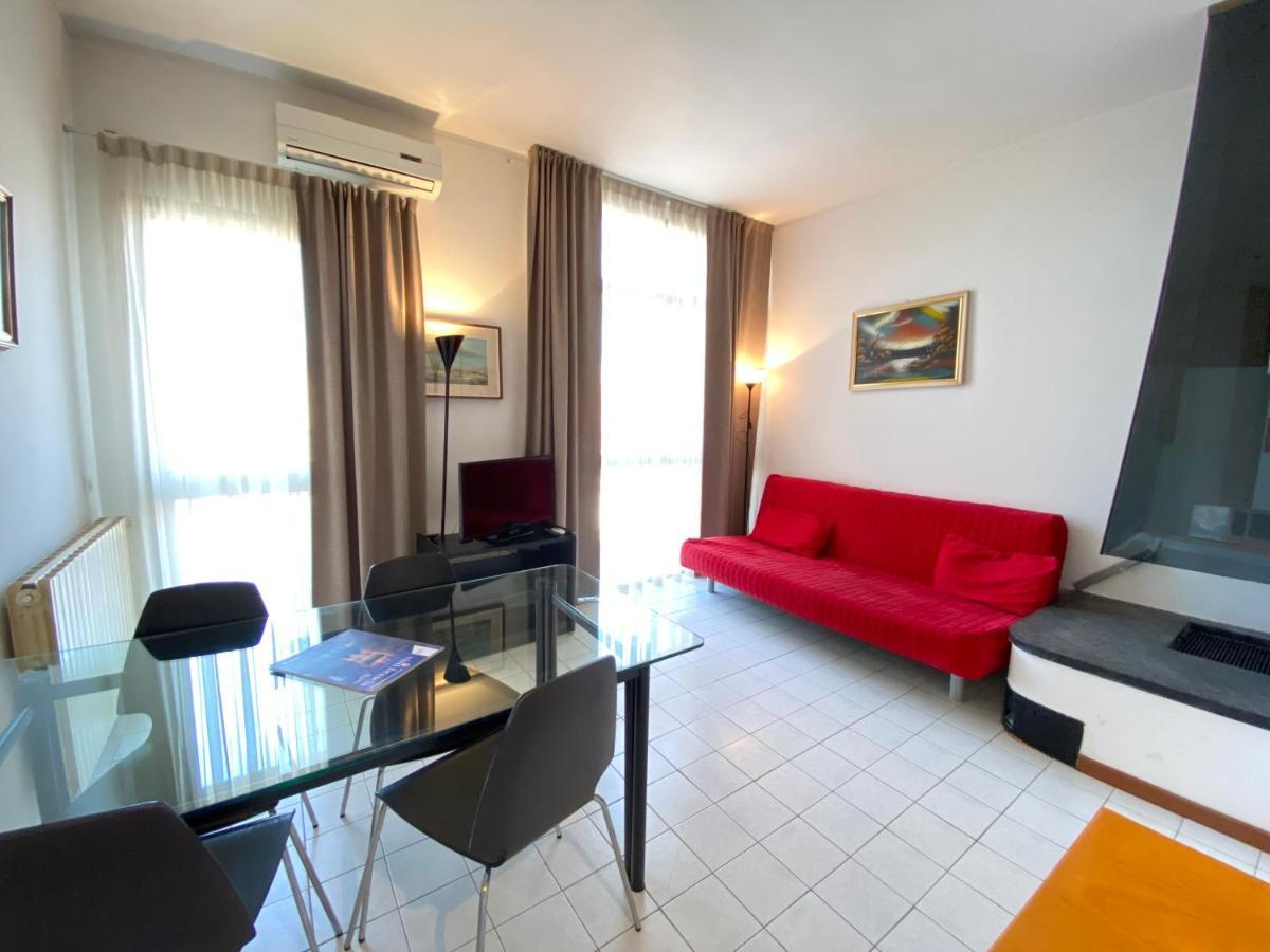 Appartamento con 2 Camere da Letto