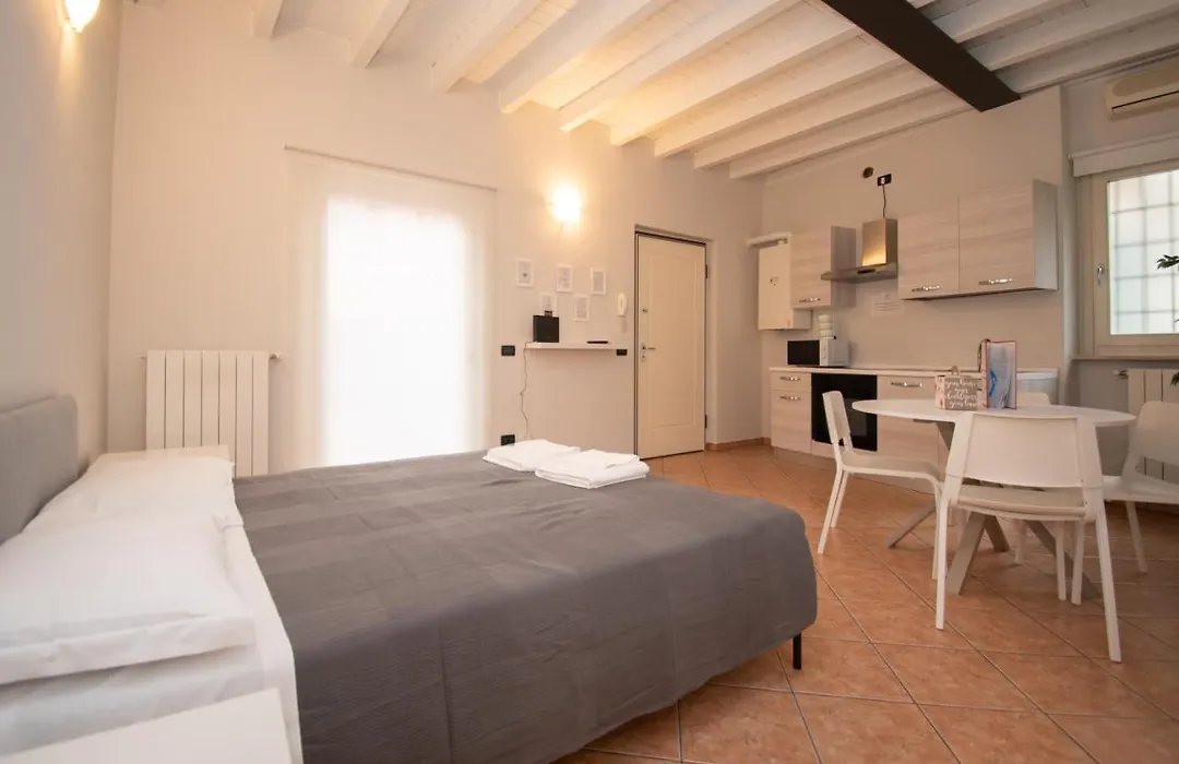 Monolocale Corte Poliambulanza - F&L Apartment-1