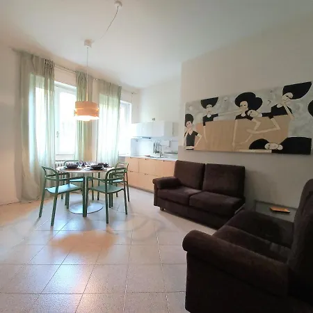 Brixia Gallery Home-2