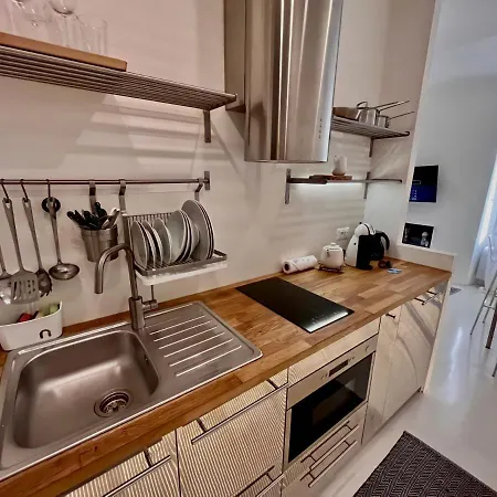 {Luxury & Netflix} Piazza Vittoria Apartment-2