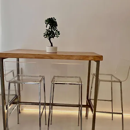 {Luxury & Netflix} Piazza Vittoria Apartment-3