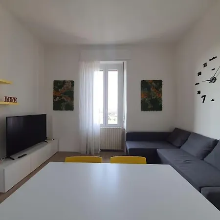 The Yellow Apartment-2