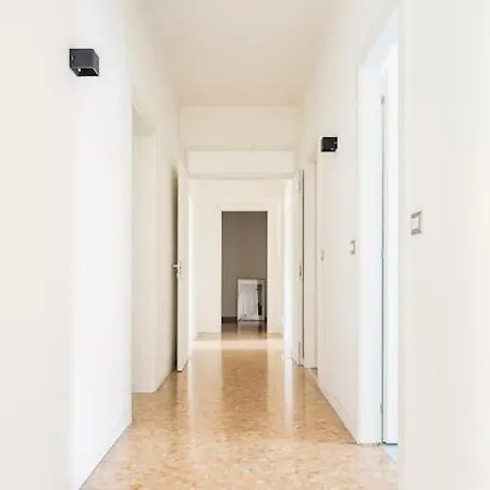 Beno House Brescia-3