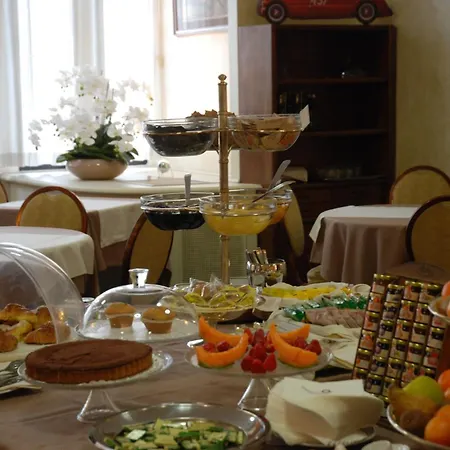 Hotel Continental Brescia-3