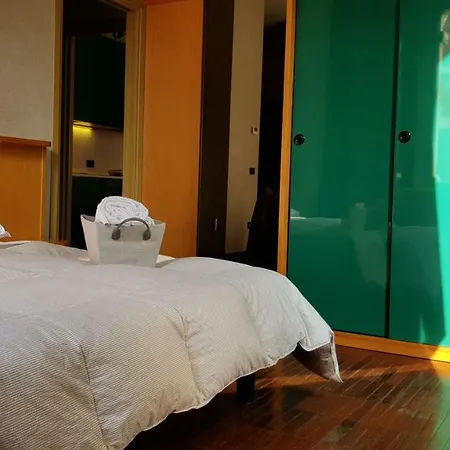 The New Rooms-2